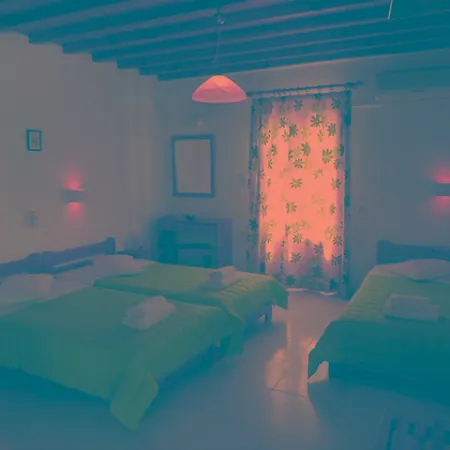 Cyclades Blue 4* אורנוס