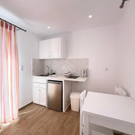 Cyclades Blue Hotel apartamentowy Ornos (Mykonos)
