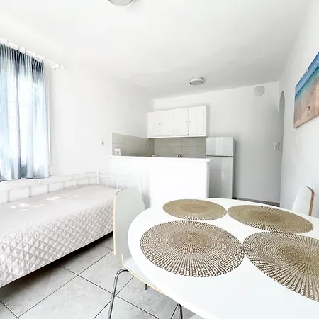 Cyclades Blue Hotel apartamentowy Ornos (Mykonos)