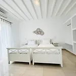 Cyclades Blue Aparthotel 4*