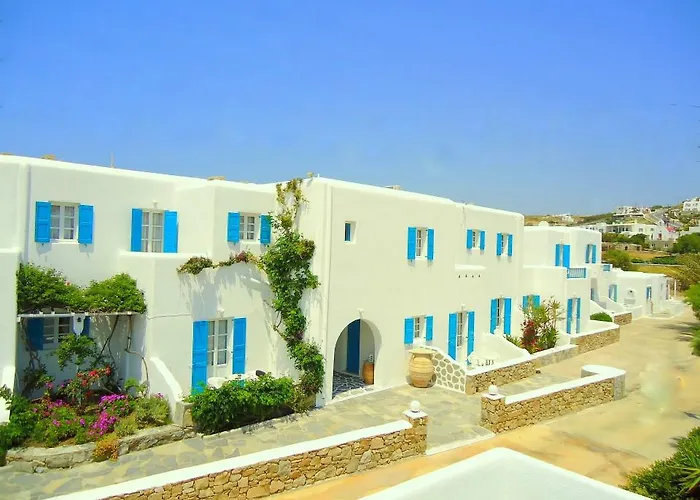 Cyclades Blue Aparthotel 4*