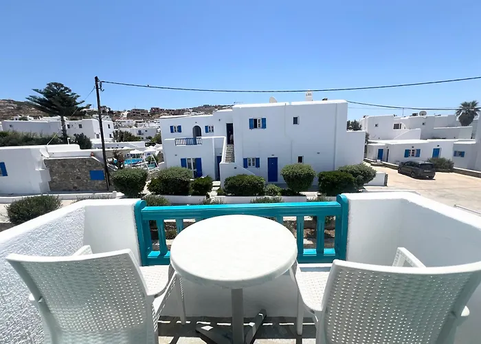 Hotel apartamentowy Cyclades Blue 4*