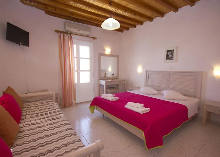 Hotel apartamentowy Cyclades Blue 4*