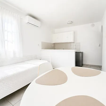 Apartmanhotel Cyclades Blue 4*