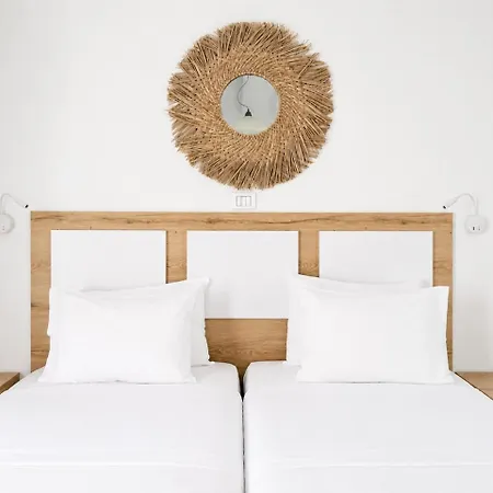 Cyclades Blue Aparthotel 3*